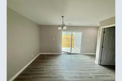 17 Dalton, Washington, MO 63601 - Photo 12