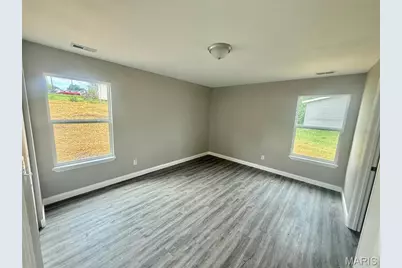 17 Dalton, Washington, MO 63601 - Photo 16