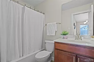 16139 Amber Vista Dr, Ellisville, MO 63021 - Photo 16