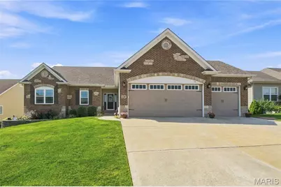 110 Cypress Meadows Drive, Wentzville, MO 63385 - Photo 2
