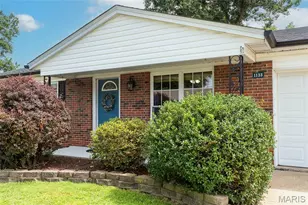 1133 Fordyce Ln, Saint Charles, MO 63303 - Photo 2