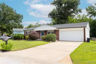 1133 Fordyce Ln, Saint Charles, MO 63303 - Photo 1