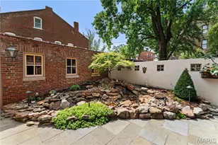 1840 S 8th St, Saint Louis, MO 63104 - Photo 32