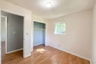 450 Hillcrest Dr, Bourbon, MO 65441 - Photo 12