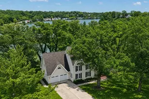 3 Oak Bluff Dr, Lake Saint Louis, MO 63367 - Photo 1