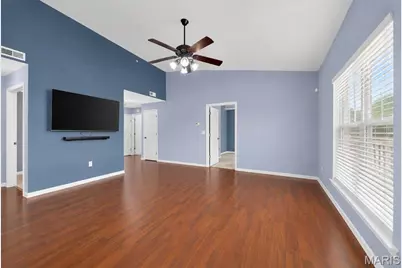 6 Monarch Trace Court #304, Chesterfield, MO 63017 - Photo 6