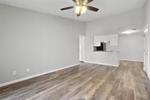 1630 Summergate Pkwy, Saint Peters, MO 63303 - Photo 6