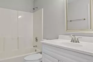 1630 Summergate Pkwy, Saint Peters, MO 63303 - Photo 12