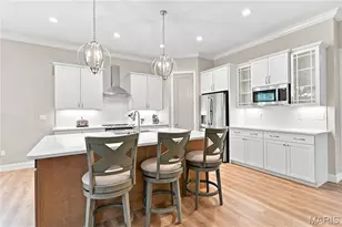 201 Keaton Woods Dr, Saint Charles, MO 63368 - Photo 8