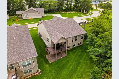 201 Keaton Woods Drive, Saint Charles, MO 63368 - Photo 4