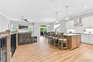 201 Keaton Woods Dr, Saint Charles, MO 63368 - Photo 6