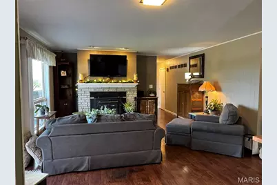 401 Welane Avenue, Louisiana, MO 63353 - Photo 30