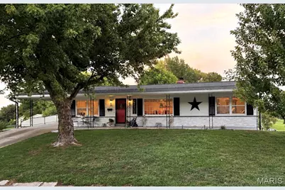 401 Welane Avenue, Louisiana, MO 63353 - Photo 2