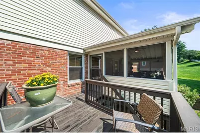268 Kinderhook Drive, Chesterfield, MO 63017 - Photo 14