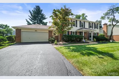 268 Kinderhook Drive, Chesterfield, MO 63017 - Photo 2