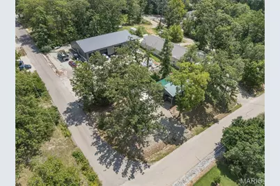 8895 Amy Lane, French Village, MO 63036 - Photo 24
