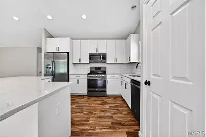 112 Creek Haven Court, Lake Saint Louis, MO 63367 - Photo 26