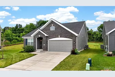 112 Creek Haven Court, Lake Saint Louis, MO 63367 - Photo 2
