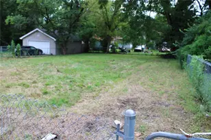 425 S Clark Ave, Ferguson, MO 63135 - Photo 8