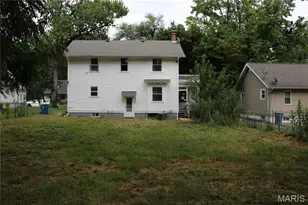 425 S Clark Ave, Ferguson, MO 63135 - Photo 6