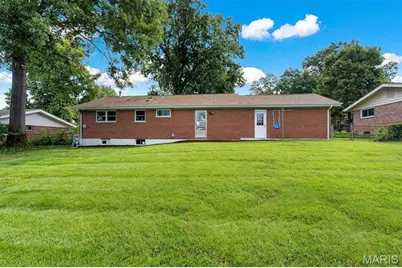 4 Montauk Drive, Saint Louis, MO 63146 - Photo 22