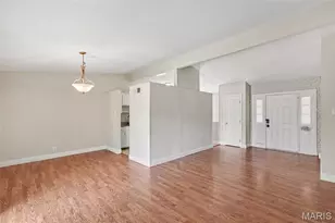 225 Mohican Ln, Florissant, MO 63033 - Photo 2