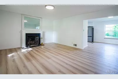 1036 Groby Road, University City, MO 63130 - Photo 8