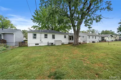 6143 Pointview Lane, Saint Louis, MO 63123 - Photo 30
