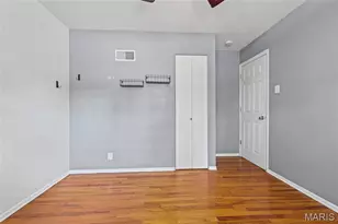 4505 Stallard Ct, Oakville, MO 63129 - Photo 14