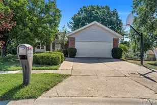 16306 Westglen Farms Ct, Ballwin, MO 63011 - Photo 2