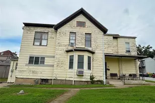 700 Center St, Hannibal, MO 63401 - Photo 2