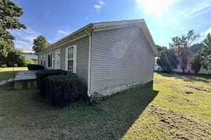 211 N 7th St, Stanton, MO 63435 - Photo 2
