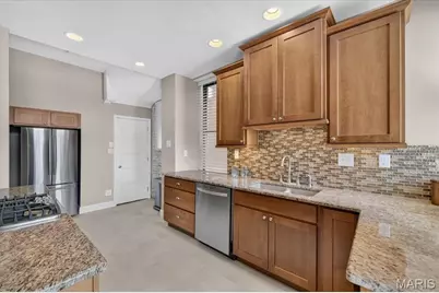 4564 Gibson Avenue, Saint Louis, MO 63110 - Photo 12