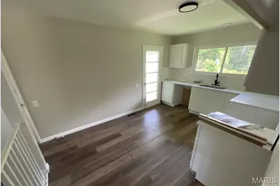 2385 Palomino Lane, Florissant, MO 63033 - Photo 6