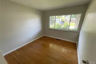 2385 Palomino Ln, Florissant, MO 63033 - Photo 10