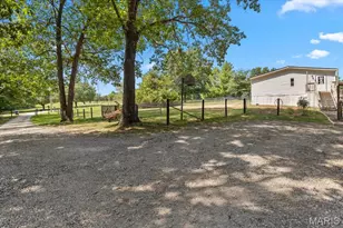 160 Wisteria Ln, Troy, MO 63379 - Photo 6