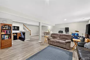 2417 S Lakeridge Ct, Lake Saint Louis, MO 63367 - Photo 32