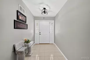 2417 S Lakeridge Ct, Lake Saint Louis, MO 63367 - Photo 10