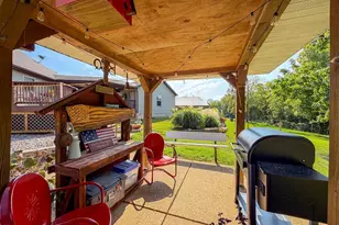 1865 Yellow Rock Rd, De Soto, MO 63020 - Photo 16
