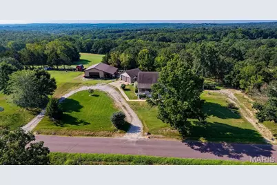 1865 Yellow Rock Road, De Soto, MO 63020 - Photo 2