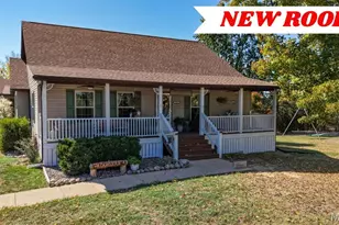 1865 Yellow Rock Rd, De Soto, MO 63020 - Photo 1