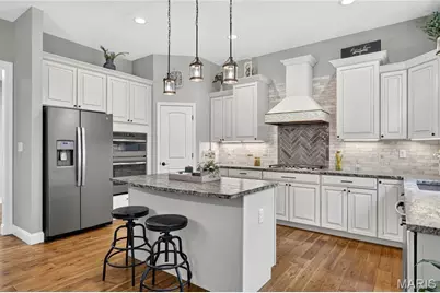 524 Stonewolf Creek Drive, Wentzville, MO 63385 - Photo 8