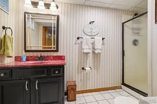 401 Woodrun Dr, Ballwin, MO 63021 - Photo 20