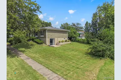 3434 Laura Lane, Saint Louis, MO 63125 - Photo 6