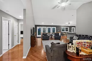 10132 Manassas Dr, Festus, MO 63028 - Photo 4