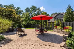 1060 McKnight Orchard Ln, Richmond Heights, MO 63117 - Photo 4