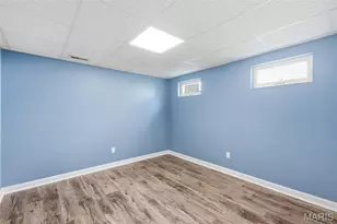1018 Reddington Timbers Dr, Saint Charles, MO 63304 - Photo 24