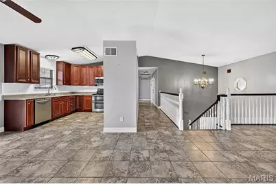 10755 Kennerly Road, Sunset Hills, MO 63128 - Photo 8
