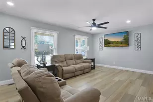 2844 Owendale Ct, Saint Louis, MO 63129 - Photo 4