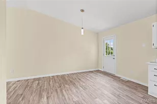 907 Guenzler Dr, Imperial, MO 63052 - Photo 8